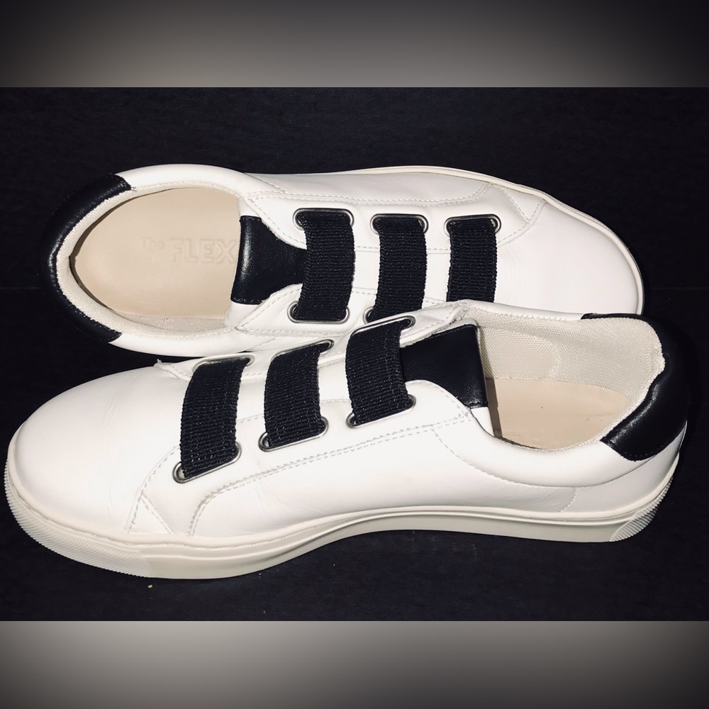 The Flexx SNEAK EASY White/ Black Kino Slip- On Sneakers/ Trainers Sz-8.5
